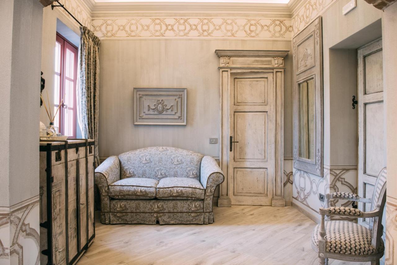 Relais Villa Prato Mombaruzzo Bagian luar foto