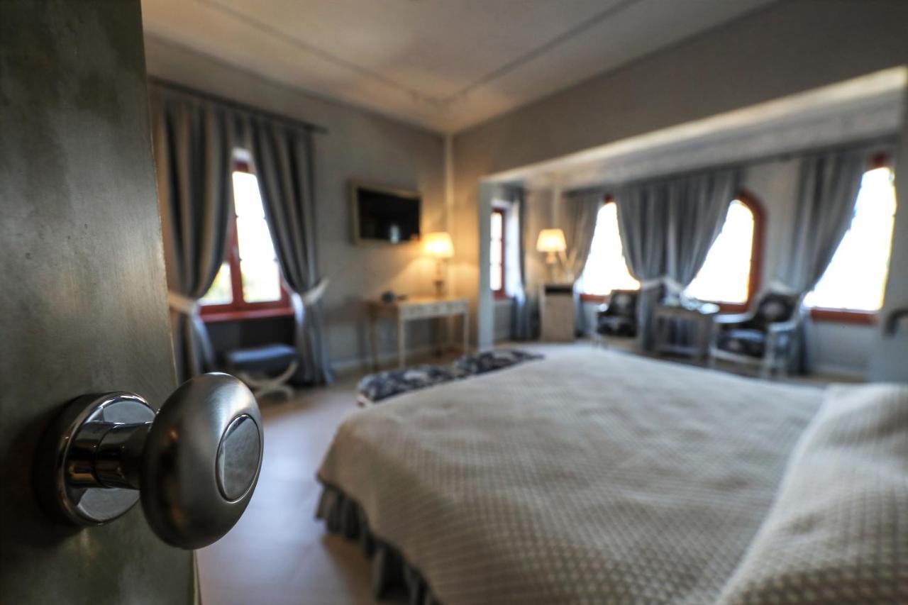 Relais Villa Prato Mombaruzzo Bagian luar foto