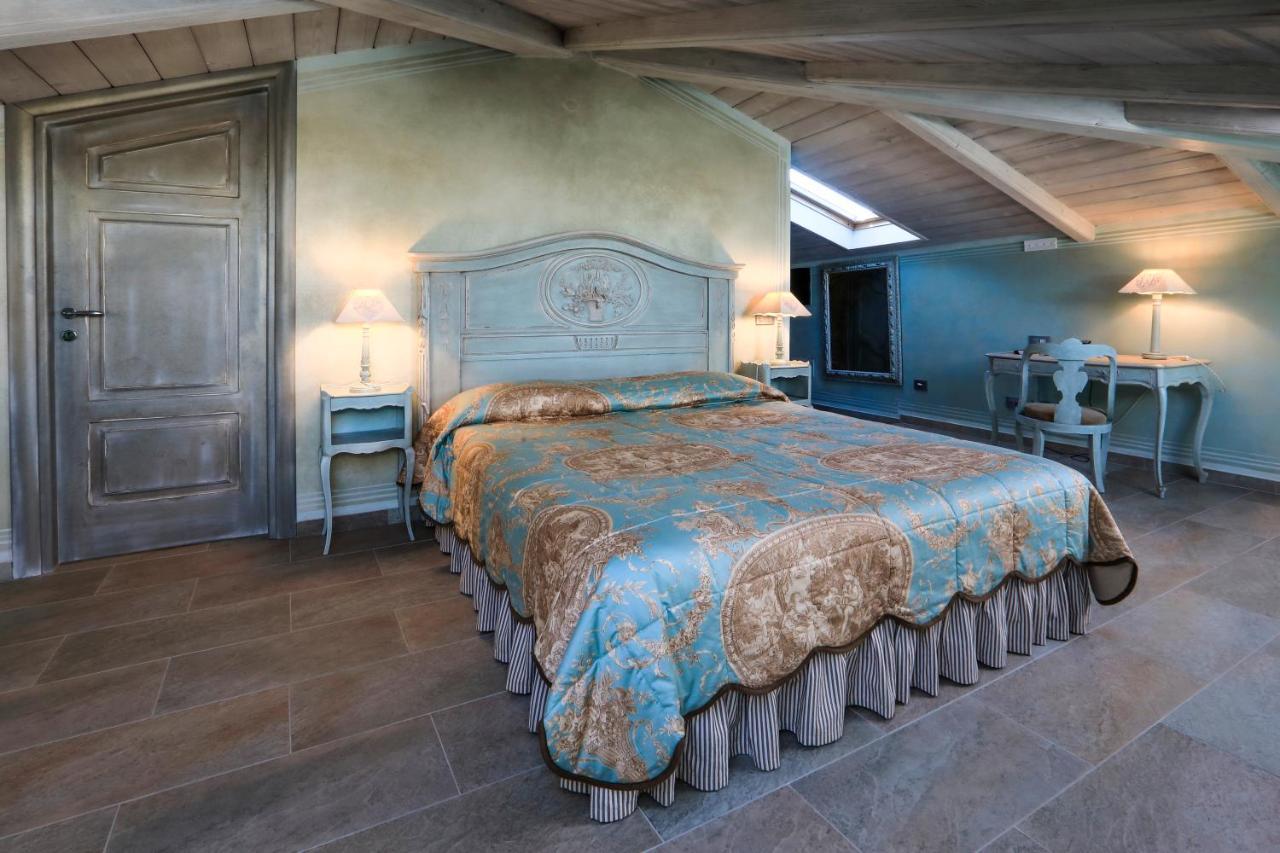 Relais Villa Prato Mombaruzzo Bagian luar foto