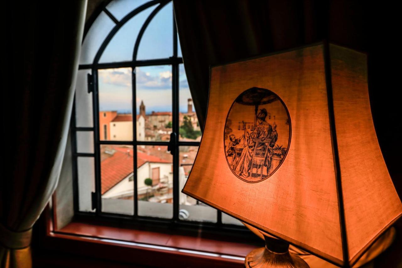 Relais Villa Prato Mombaruzzo Bagian luar foto