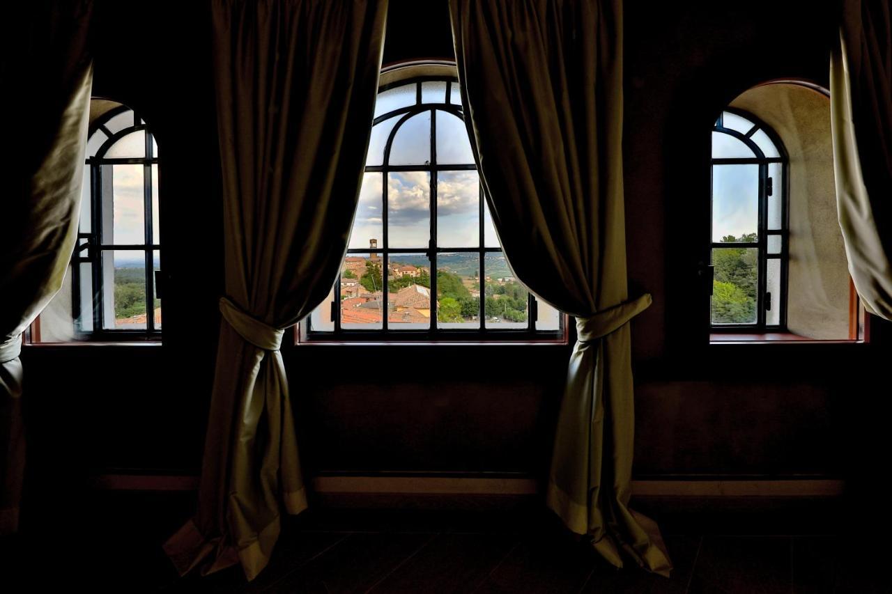 Relais Villa Prato Mombaruzzo Bagian luar foto