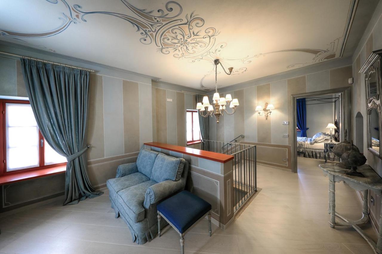 Relais Villa Prato Mombaruzzo Bagian luar foto